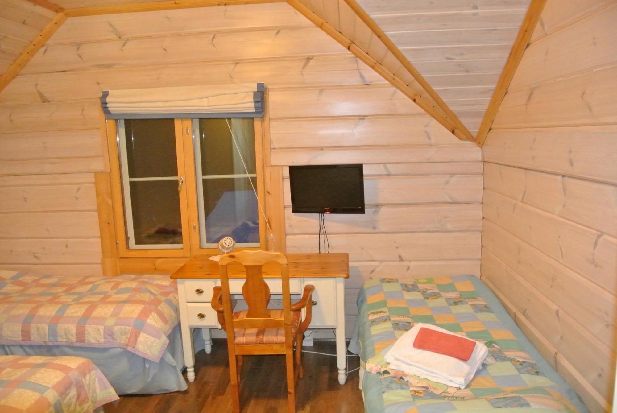 Guest House Haapaniemen Hirsikartano Iisalmi Exterior foto